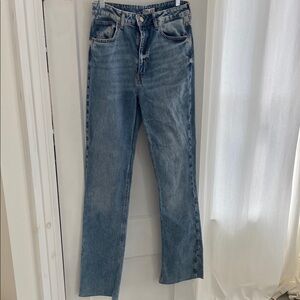Zara Blue Straight Leg Jeans Classic Style